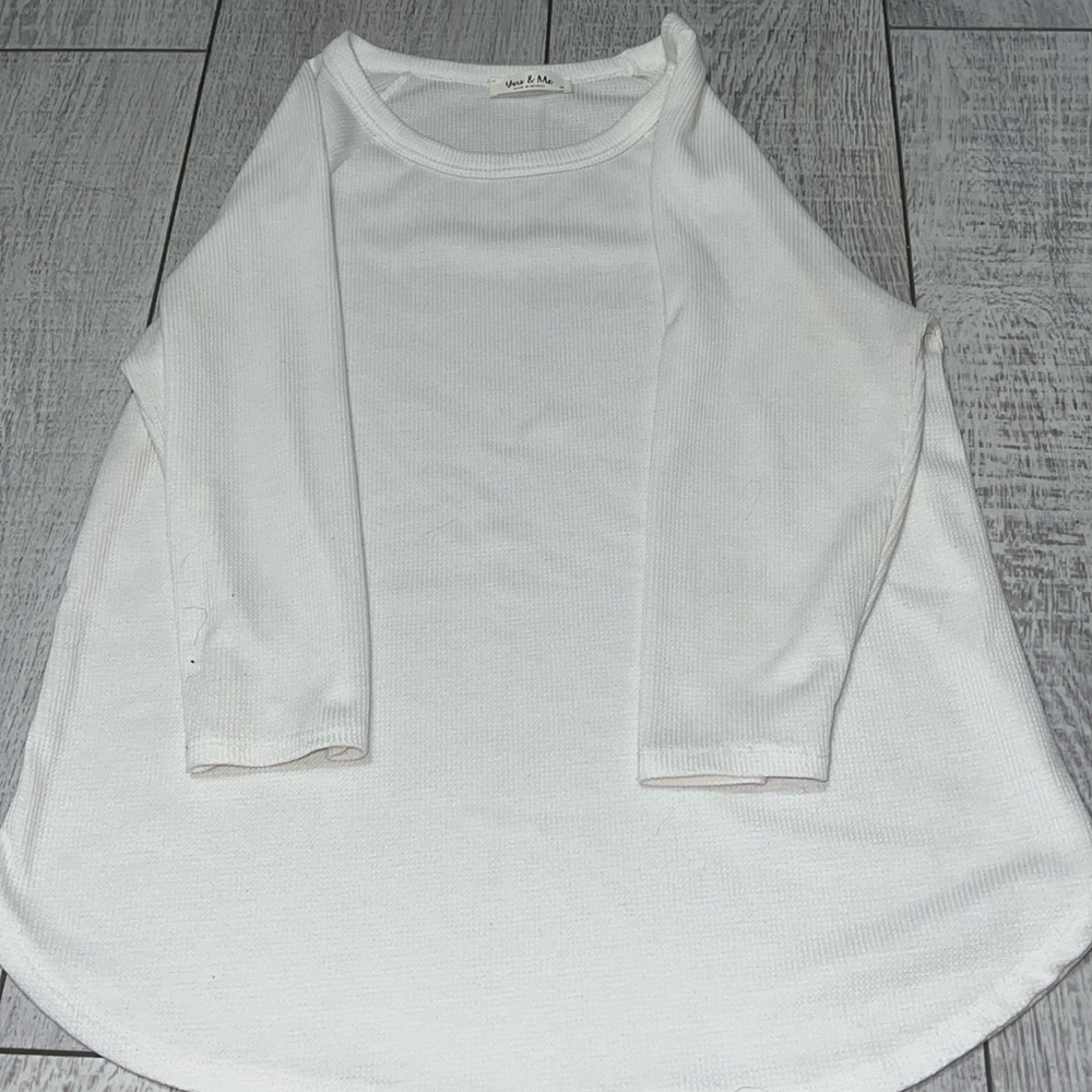 Women’s baseball style long sleeve